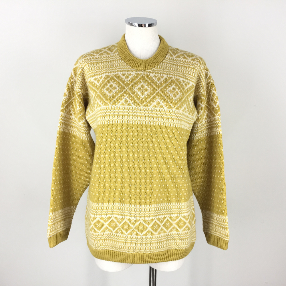 St Mortiz by MKM Mustard Yellow M L OS Wool isle